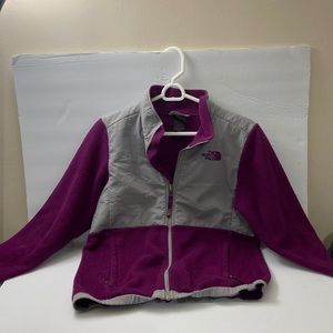 The NorthFace girls jacket